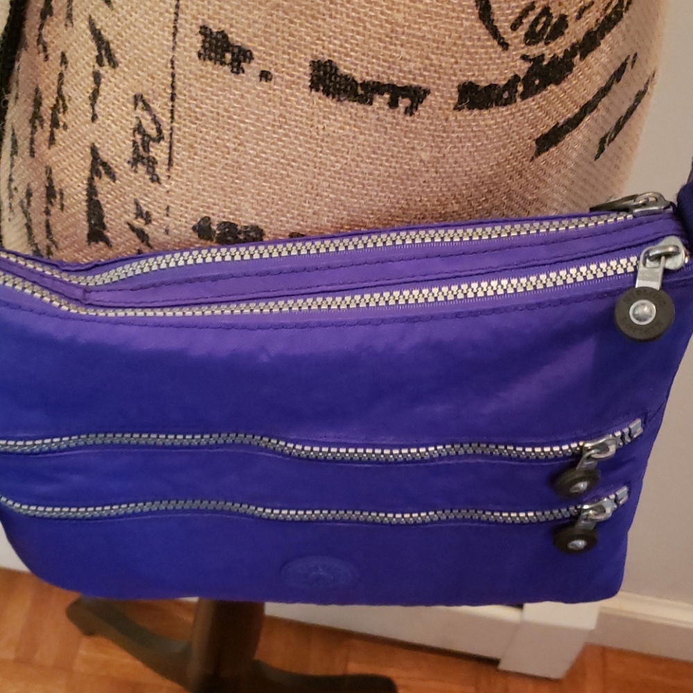 Kipling Handbag - Picture 4 of 7